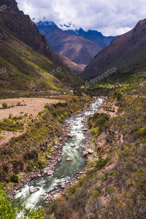 Preview: Urubamba River in Sacred Valley on Inca Trail day 1, Cusco Region, Peru, South America