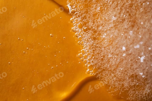 Preview: A drop of gel and the texture of the foam.
