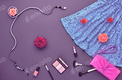 Preview: Fashion Stylish Set. Top view. Essentials Cosmetic