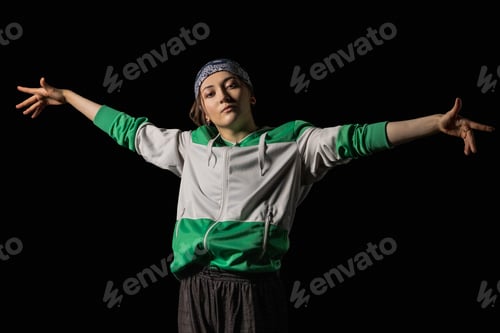 Preview: Young woman posing for the camera