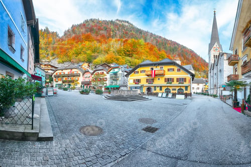Preview: Stunning view on central square of famous Hallstatt mountain village.