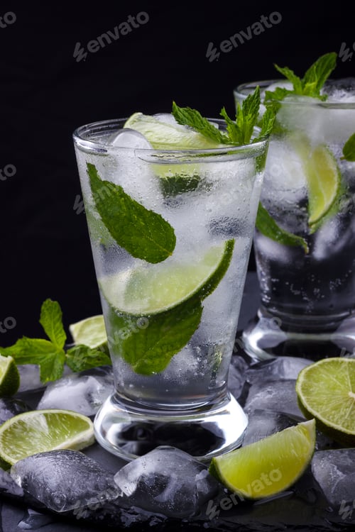 Vorschau: Glas Mojito-Cocktail