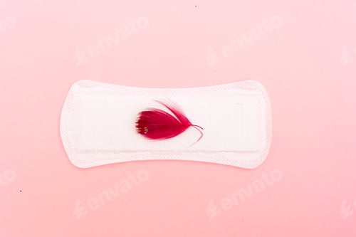 Preview: Menstrual pad with schedule card background