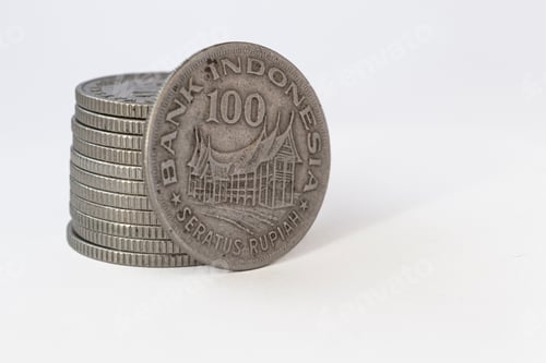 Preview: Indonesian Rupiah coin isolated on a white background