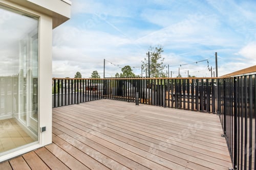 Preview: Rooftop terrace view