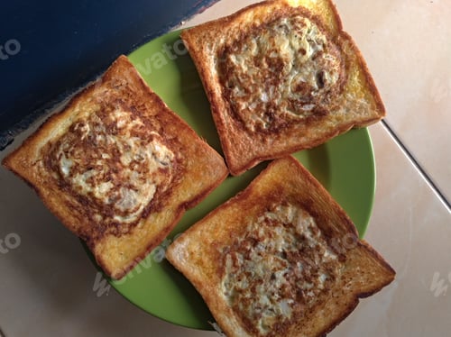 Preview: Toast