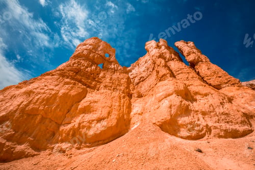 Preview: The stone towers on the trekking Queens Garden Trail in Bryce National Park, Utah
