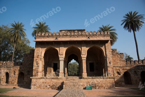 Preview: Isa Khan's mosque and his tomb, UNESCO World Heritage Site, Delhi, India.