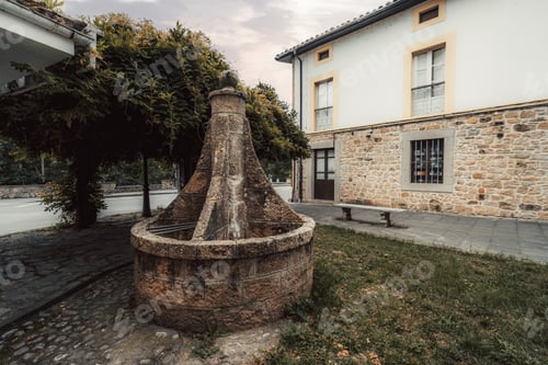 Preview: Stone fountain in Cabrales square