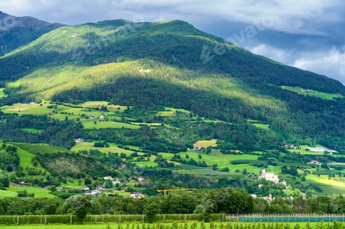 Preview: Mountain landscape at Glorenza, Italy