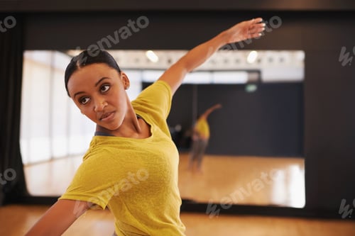 Preview: Her body is a beautiful instrument