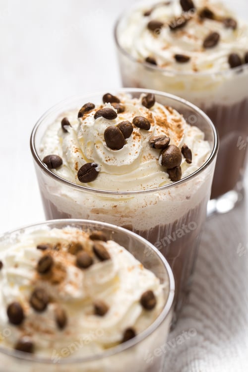 Preview: Coffee cocktail with cream foam