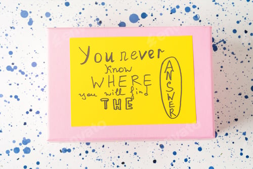 Preview: Pink box with inspirational quote