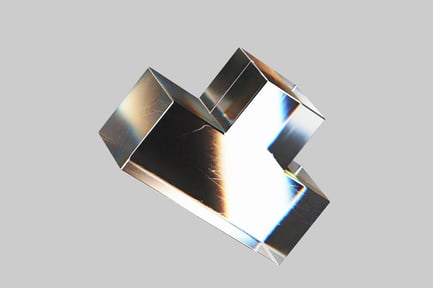 Preview: Refractive interlocked glass cube