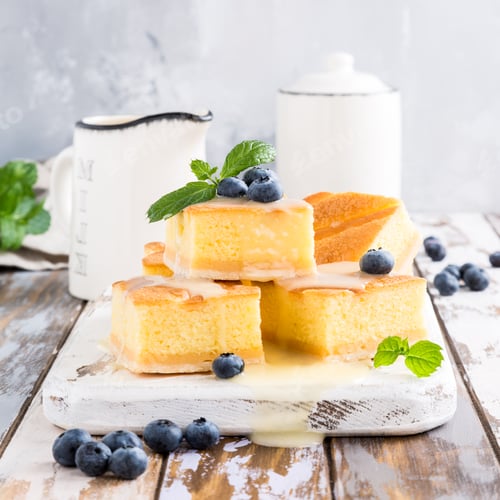 Preview: Homemade baked pudding cake
