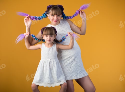 Preview: Funny positive mom and daughter