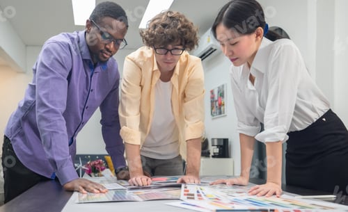 Preview: UI,UX developer optimize smart energy app, color, button, real-time monitoring of efficient insight