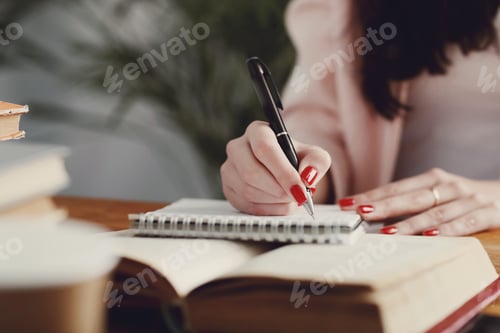 Preview: Woman in the library