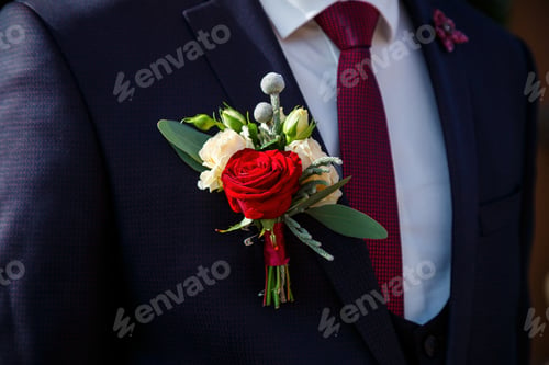 Preview: groom's accessories on the wedding day