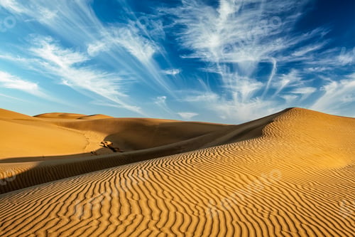 Preview: Sand dunes in desert