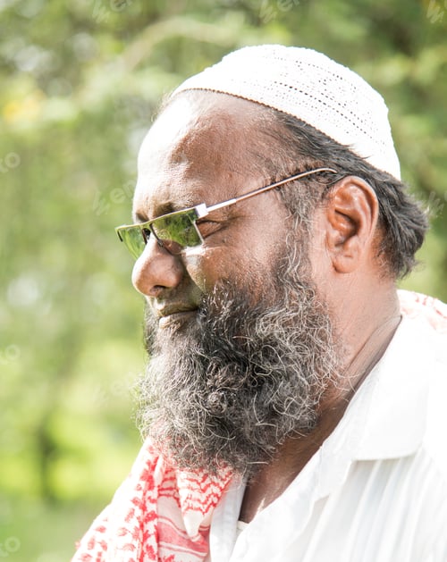 Preview: Portrait of Indian muslim man