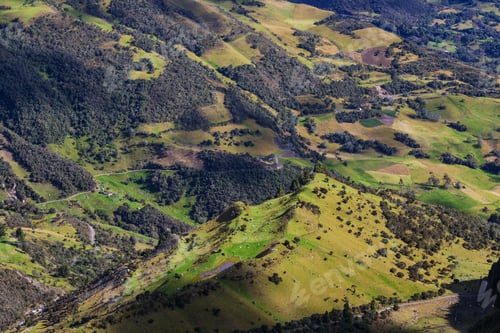 Preview: Green hills in Colombia