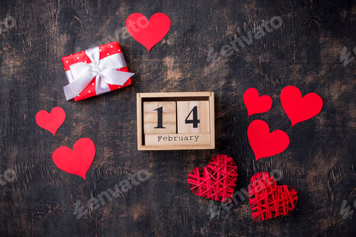 Preview: Valentines Day background with red hearts
