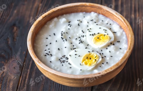 Preview: Bowl of congee - Asian rice porridge