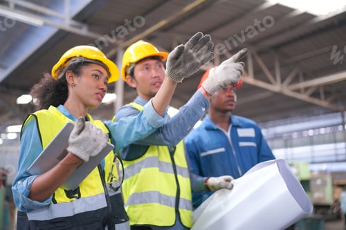Preview: Architect on a construction site,Construction worker.