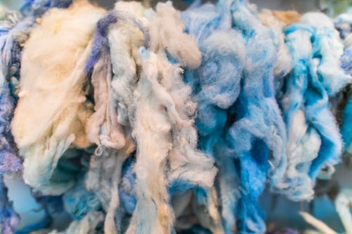 Preview: Blue And Purple Coloured Wool Bunches