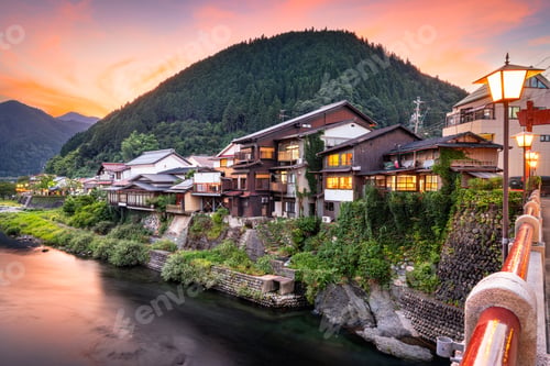 Preview: Gujo Hachiman, Japan Hot Springs Town Over the Yoshida River