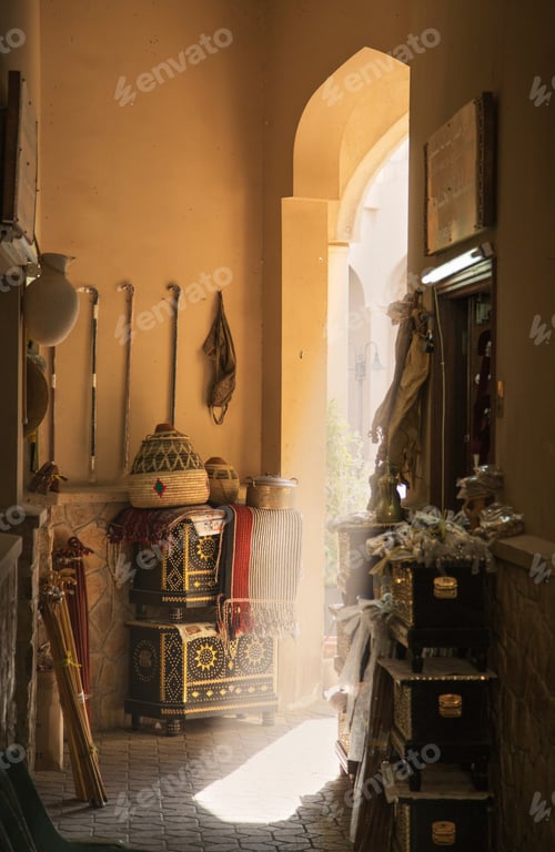 Preview: Sun shining in door of indoor market