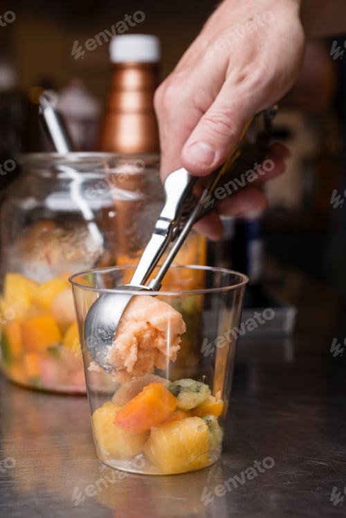 Preview: Italian ice cream artisanal preparation
