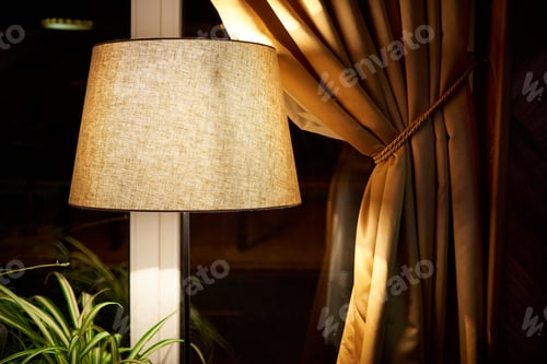 Preview: Dim lighting in the room