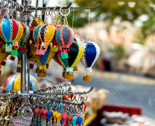 Preview: Hot air balloon souvenirs selling on turkish market