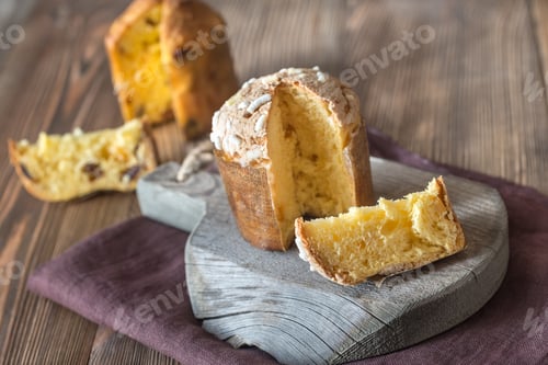 Preview: Veneziana - italian Christmas cake