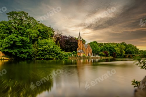 Preview: Bruges (Brugge) cityscape with Minnewater lake