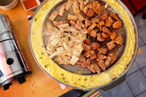 Preview: Korean Pork Barbecue And Hot Pot