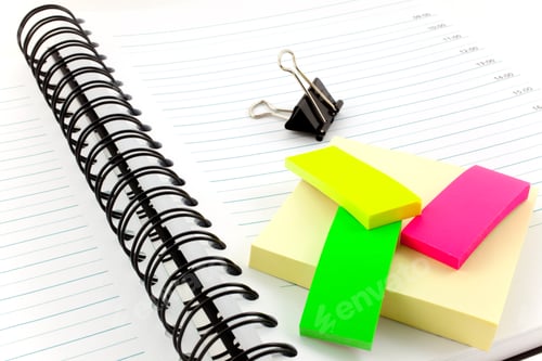 Preview: personal organizer, post-its and steel clip