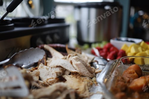 Preview: Closeup shot of the thanksgiving turkey and other snacks