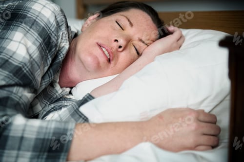 Preview: A woman with problem sleeping