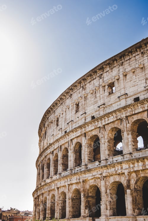 Preview: famous historical Colosseum ruins in Rome, Italy