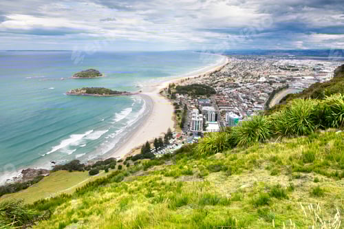 Preview: Bay Of Plenty view from Mount Maunganui