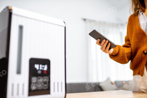 Preview: Controlling smart air humidifier with phone remotely at home