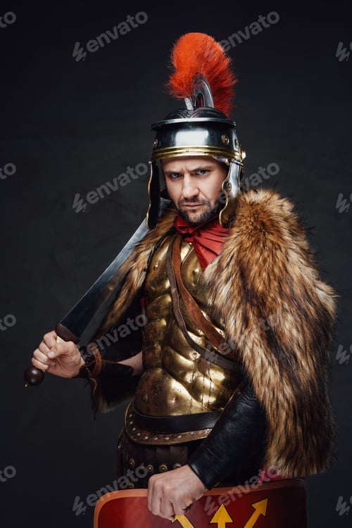 Preview: Military roman with fur against dark background
