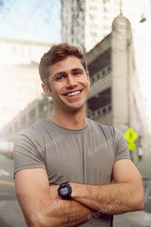 Preview: Portrait of young male runner on street, Pioneer Square, Seattle, USA