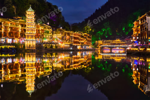 Preview: Feng Huang Ancient Town (Phoenix Ancient Town) , China