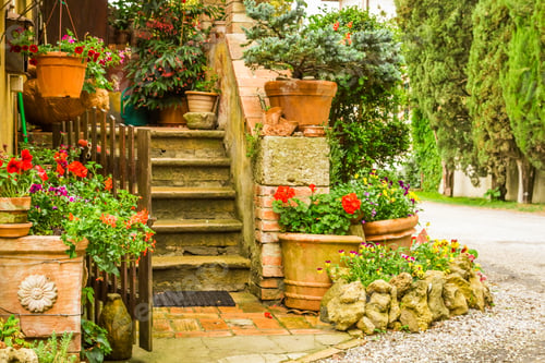 Preview: Beautiful decorated entrance to a house in the countryside, Italy