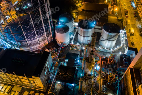 Preview: To Kwa Wan, Hong Kong, 29 November 2018: Gas factory at night
