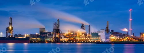 Preview: Oil refining. Heavy industry. View of production and factory. Panoramic view of the factory at night